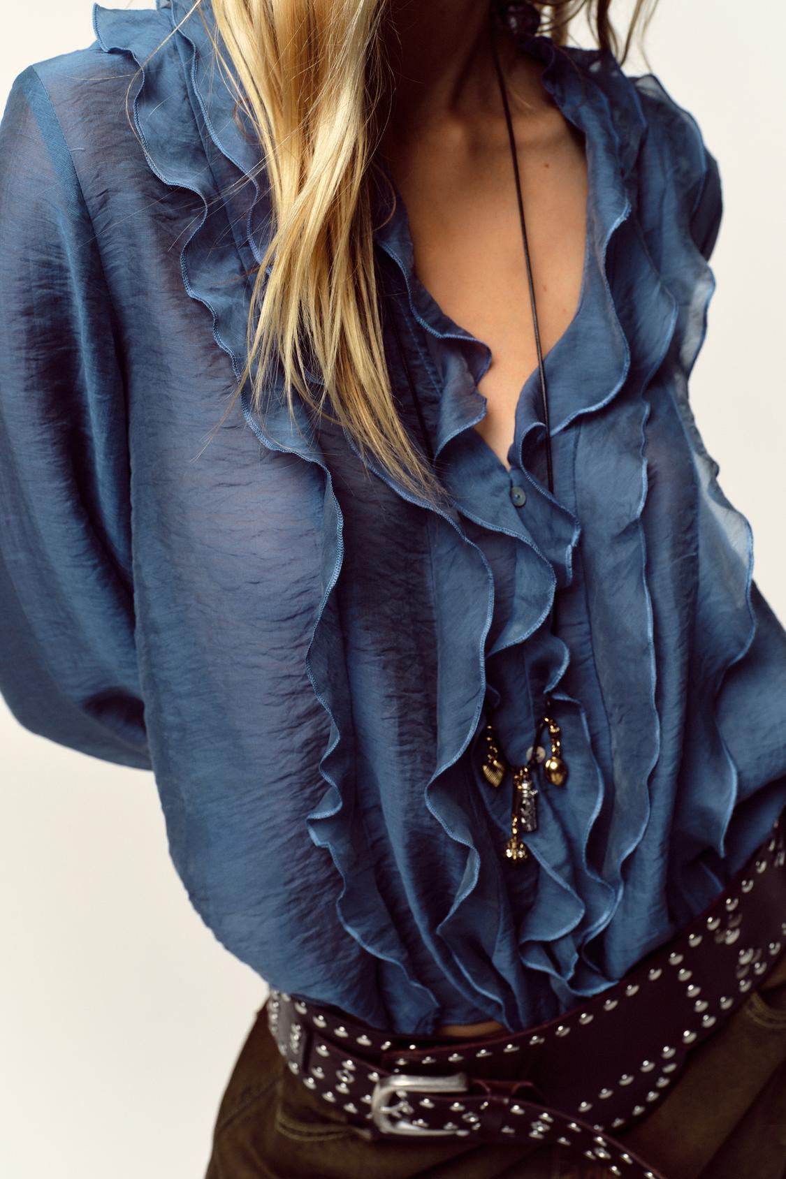 BLUSA FOLHOS