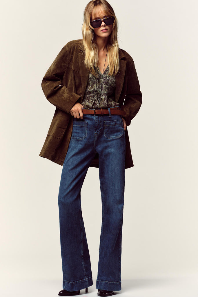 JEANS 70's FLARE DE CINTURA SUBIDA COM CINTO