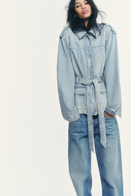 BLUSÃO DENIM COM CINTO