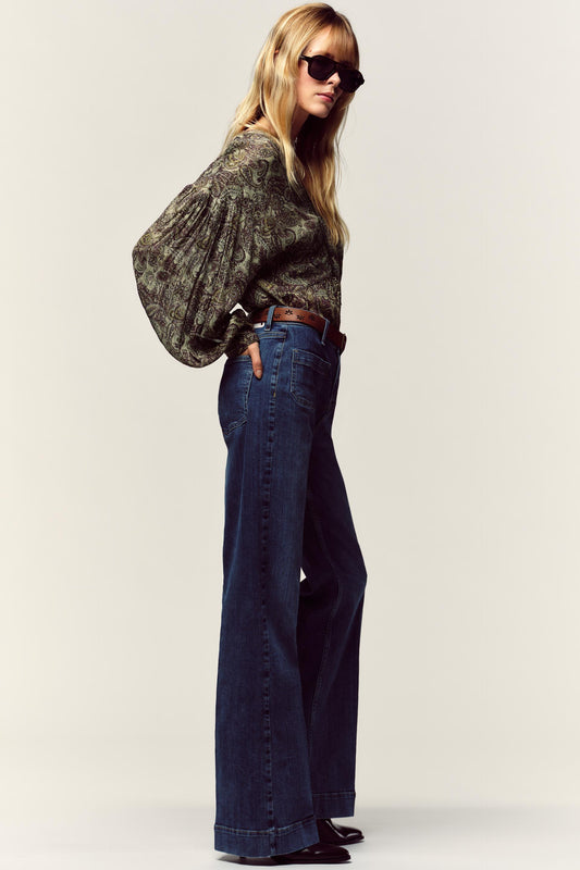 JEANS 70's FLARE DE CINTURA SUBIDA COM CINTO
