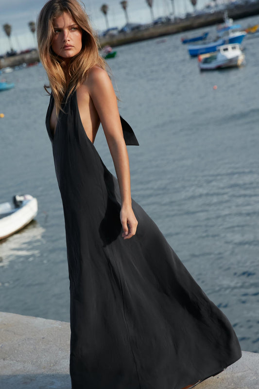 VESTIDO MIDI HALTER