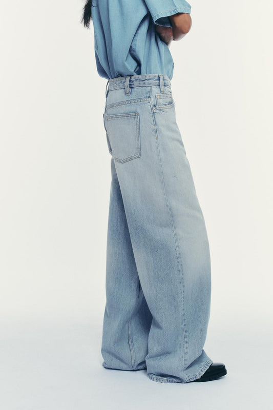 JEANS WIDE LEG CINTURA CRUZADA SUBIDA