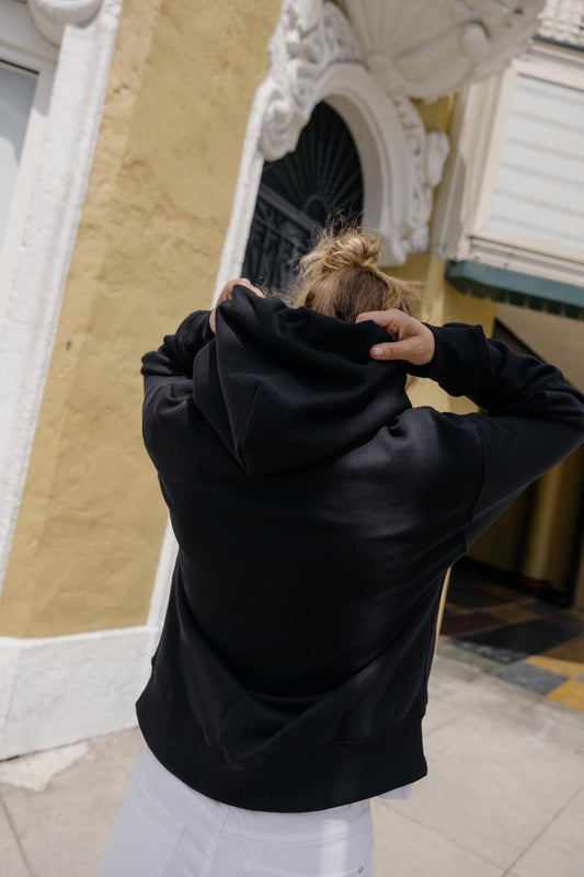 SWEATSHIRT BÁSICA COM CAPUZ